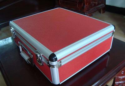 天津中太精品推荐：专业定做消防器材箱 专业制作各种铝合金箱、航空箱、铝合金 工具箱、铝合金航空箱、铝合金拉杆箱， &nbsp;仪器设备箱，化妆箱，铝合金周转箱等